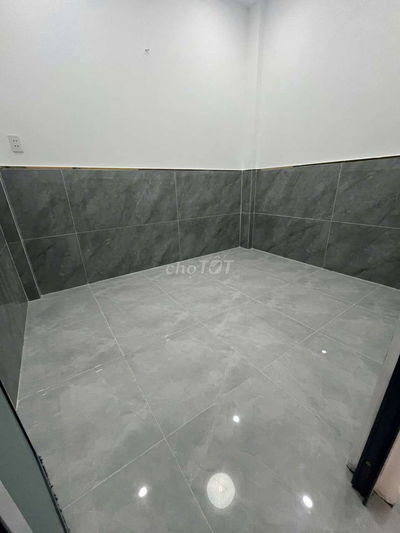 NHÀ NGANG HIẾM 5x12 1 trêt 1 lầu – CÔNG NHẬN ĐỦ 60m² – GIÁ CHỈ 4.x TỶ