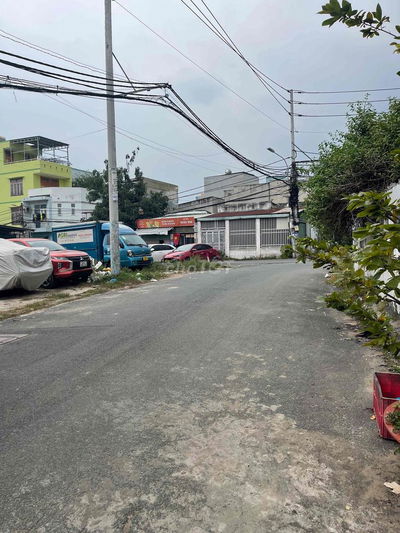 HẺM XE TẢI 8M LÃ XUÂN OAI- NHÀ 50M2 2 TẦNG HOÀN CÔNG- CHƯA ĐẾN 5 Tỷ TL