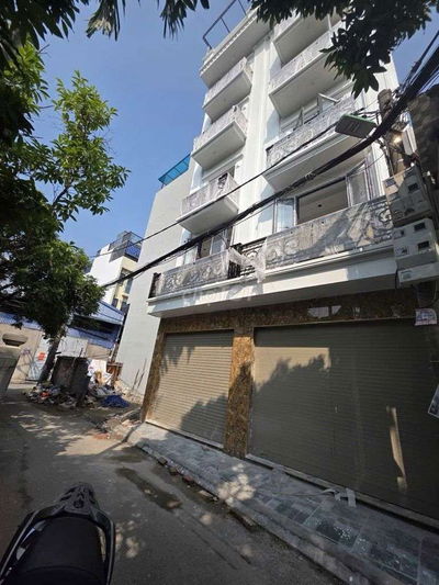 Bán nhà Phúc Đồng - cạnh hồ điều hòa - ô tô vào nhà