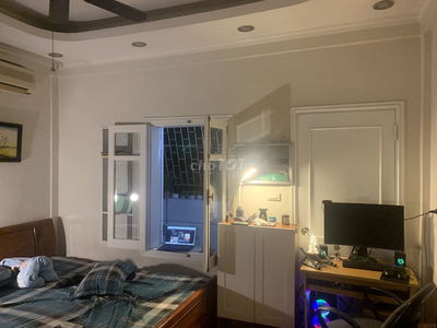 Cho thuê căn hộ 80m2 - Giải Phóng - Nội thất cơ bản