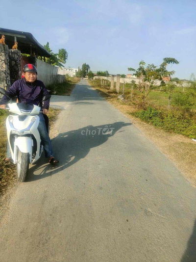 CẦN BÁN LÔ ĐẤT MẶT TIỀN ĐƯỜNG NHỰA 6M – FULL THỔ CƯ