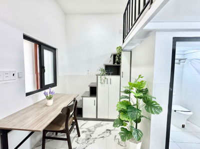 Phòng có gác, full nội thất sát trường CD sư phạm TW, ngay Global City