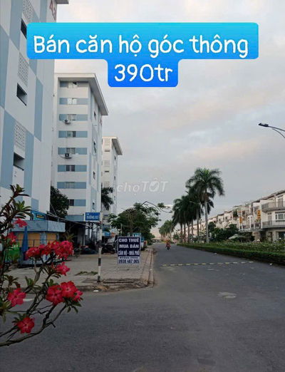Bán căn hộ Phúc An city căn góc thông gần nhà xe 390tr