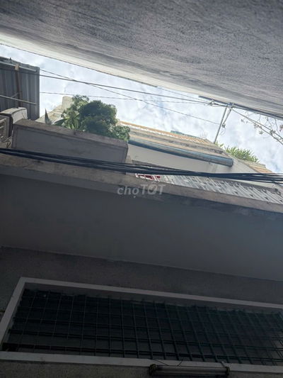 SỔ VUÔNG A4 - 3 TẦNG BTCT - 42m2 - CHỈ 6,39 TỶ - NHÀ CỦ TIỆN XÂY SỬA