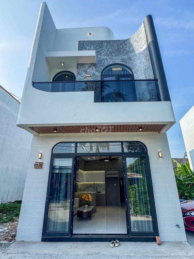 nha đẹp hem 311 NVC