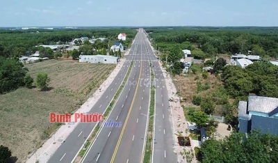 BÁN ĐẤT MẶT TIỀN ĐƯỜNG 32M, SONG SONG DT741 NỐI LIỀN CÁC CỤM KCN