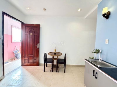 Ngay Kha Vạn Cân, Phạm Văn Đồng, Phòng full nội thất mới xây, rộng rãi