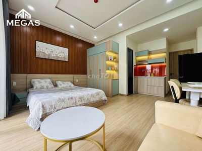 NHÀ 4 TẦNG CHDV GẦN SÂN BAY, DÒNG TIỀN 1TY / NĂM, GIÁ 1x Ty