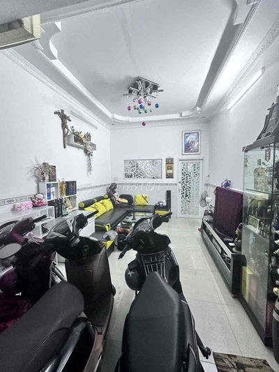 Nhà đúc 2 tấm phường 12 gò vấp dt: 48m2