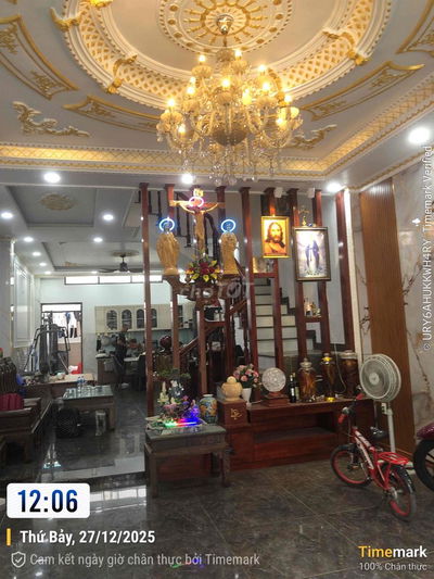 nhà Tân cổ điển