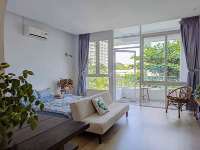 STUDIO BAN CÔNG FULL NỘI THẤT SÁT Q1