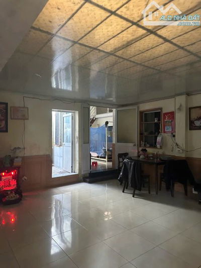 NHÀ TRUNG TÂM HẢI CHÂU - HOÀNG DIỆU 75M2 CHỈ NHỈNH 2 TỶ - TẦM TIỀN HIẾM