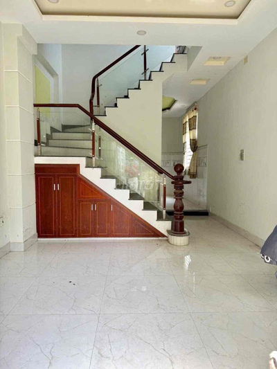 HIẾM 💥CHO THUÊ  NHÀ 3 TẦNG 4PN, 5WC 60m2 - 3 TẦNG NGAY ĐẠI HỌC