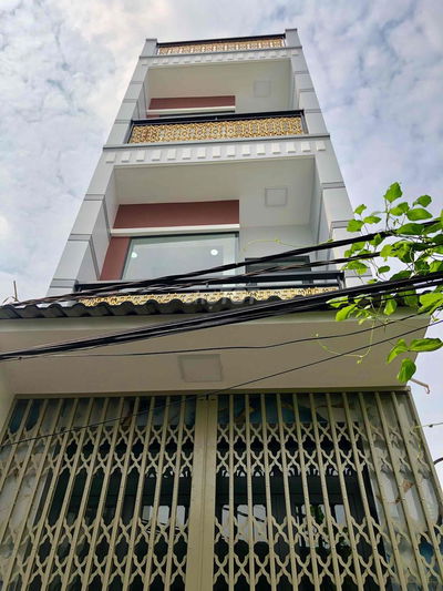 nhà bán 3.5 x 12m.  2 lầu. đường Mễ cốc F15.Q8.