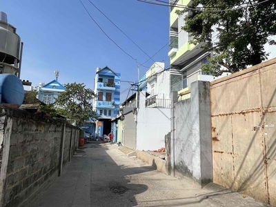 💥ĐẤT Thổ Cư-5m X 28m-Gần Chợ Đầu Mối-NS-Hóc Môn