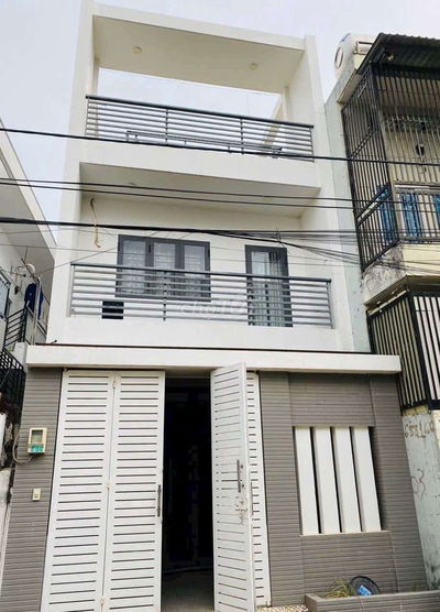 Nhà Ngộp cần bán gấp, hẻm xe hơi quay đầu được, 3pn, 3wc.