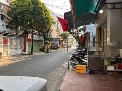 mặt tiền Nguyễn Hiến Lê-45m2