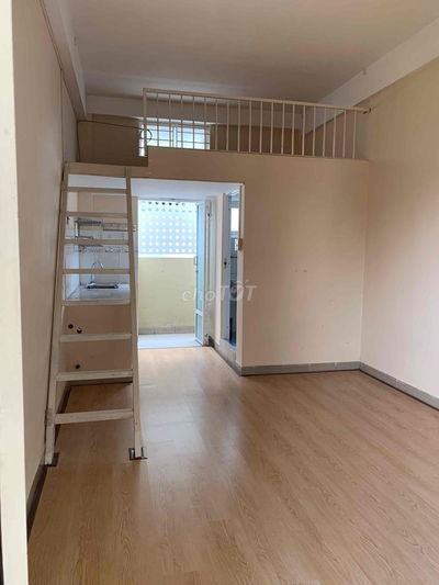 PHÒNG CHO THUÊ - TRẦN NÃO Q2