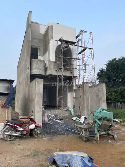 Bán nhà Lộc An Long Thành 1 trệt 1 lầu, sân ô tô, gần sân bay