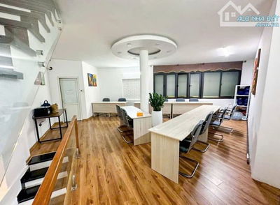 🔥🔥 HÀNG ĐẦU TƯ HIẾM! NHÀ 3 TẦNG MẶT TIỀN 2/9 – DÒNG TIỀN SẴN 17TR/TH-HĐ THUÊ CÒN 3 NĂM