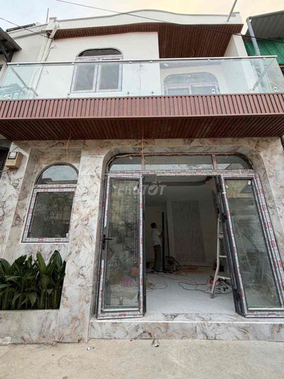 NHÀ PHỐ HIỆN ĐẠI ĐỦ NỘI THẤT - SỔ HỒNG RIÊNG