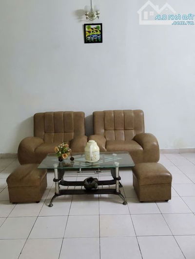 Cho thuê căn hộ 2 phòng ngủ full nội thất gần khu công nghiệp Tân Bình giá rẻ