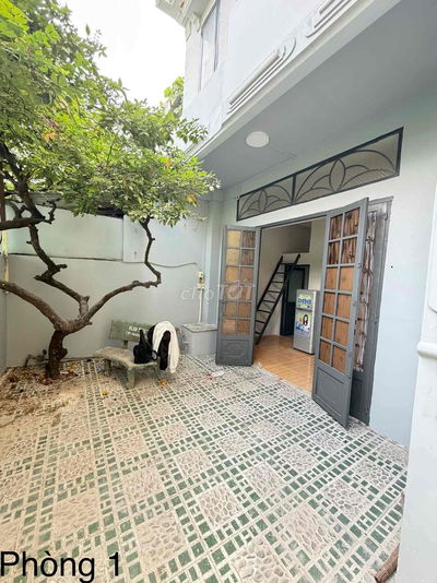 Phòng trọ 1 trệt 1 lầu, 30m2, phạm văn chiêu.