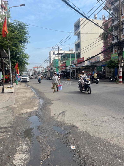 BÁN GẤP DÃY TRỌ(4*20) NHỈN 4 TỶ NGUYỄN VĂN QUÁ