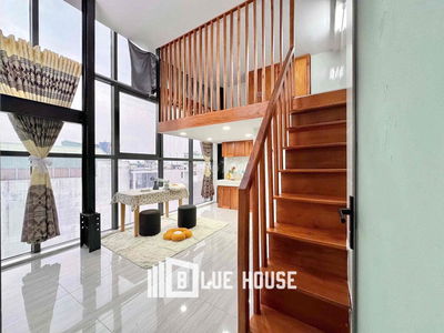 Cho Thuê Căn Hộ Duplex View Kính, Gác Cao 1m7 Gần Đại Học Công Thương.