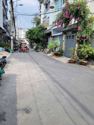 Nhà hẻm ô tô Hà Huy Giáp, ngay Ngã Tư Ga, 68m2 ngang 5m, 7.5 tỷ