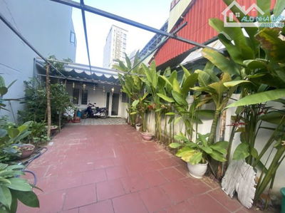 Vị trí độc tôn Ngay công viên BIỂN ĐÔNG SƠN TRÀ - Phạm Văn Đồng bán gấp lô đôi 234m2