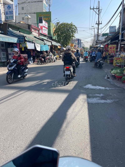 cho thuê mặt bằng chợ 7,5x29m 40tr tháng khu sầm uất