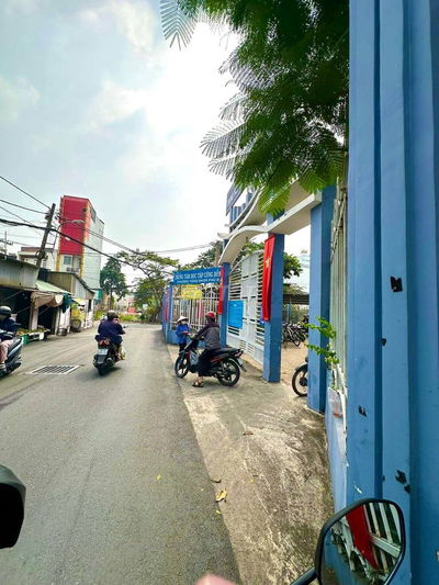 Nghỉ hưu cần bán đất mặt tiền 5,3m ĐÌnh Phong Phú, 57.4m2 chỉ 3.75 tỷ