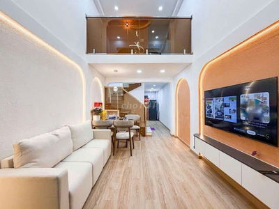 Siêu RẺ, Xô Viết Nghệ Tĩnh,P25 BÌNH THẠNH, ngay HÀNG XANH, 3 TẦNG,