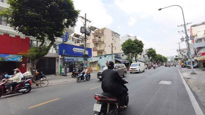 Mặt bằng 5.2M đường Thành thái Ngay BV Tim