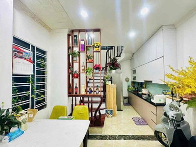 Giảm Đáy! Tô Vĩnh Diện, 30m ra oto đỗ, ngõ thông, 38m, 6T, 4PN, 10,5ty