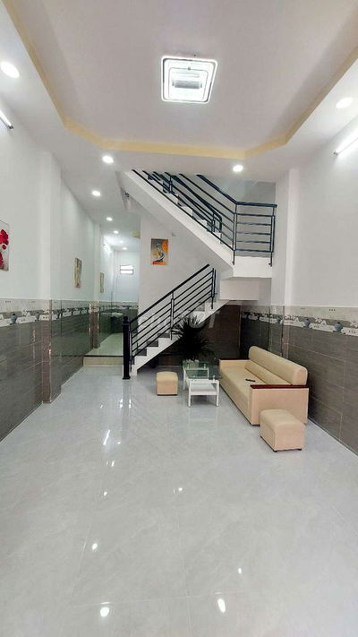 HẺM XE HƠI, 4X13, HƠN 4TỶ, KẾ TÊN LỬA