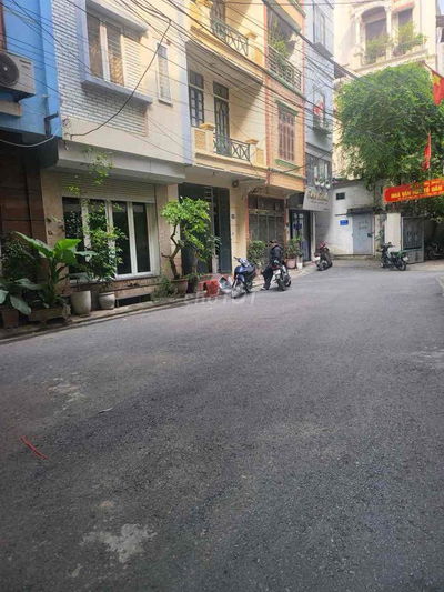 30m 3 tầng mt 3m8 đường ô tô tránh chỉ 11,9 tỷ