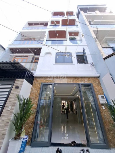 NHÀ ĐẸP 5 TẦNG CÓ THANG MÁY, TẶNG FULL NỘI THẤT ĐƯỜNG GÒ XOÀI, GIÁ TỐT