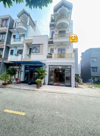 Nhà phố mới KDC Phú Hồng Thịnh, phường Bình An, Tp Dĩ An