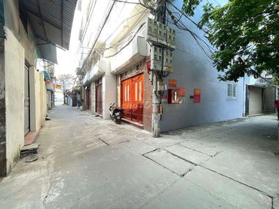 PHÂN LÔ OTO- LÔ GÓC 3 MẶT THOÁNG - HOÀNG MAI
46m²/5Tầng Mặt Tiền 4,5M