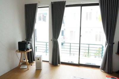 Cho thuê CCMN ở Ngọc Thụy, gần cầu Long Biên đủ đồ, 30m2  giá 5.5tr