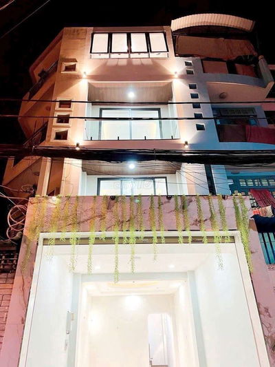 Nhà Mt kinh doanh đường số 4 chủ giảm xâu cần bán trong tháng này