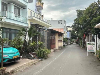 CHDV 14 PHÒNG 1 KIOT - SỔ VUÔNG A4 - HẺM XE TẢI THÔNG - CHỈ 15.8TỶ TL