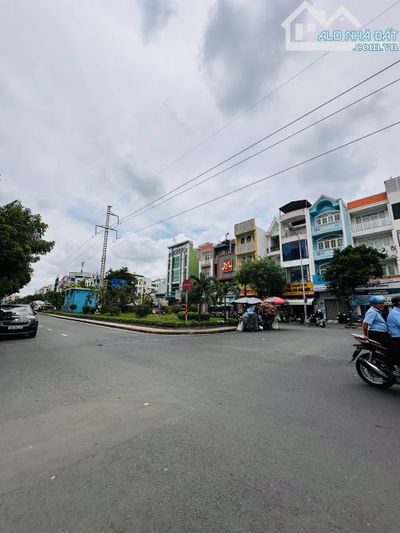 Cho Thuê Nhà mặt Tiền Vạn Kiếp- kê Phan Xích Long, 7x16m, 3 lầu- chỉ 79tr/th