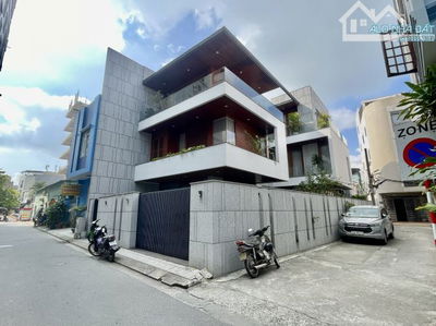 NHÀ 3 TẦNG 3 MÊ LỰC LƯỠNG NGAY TRƯỜNG QT SKYLINE, HẢI CHÂU – 110M2, NGANG 7M -  CHỈ 8.X TỶ