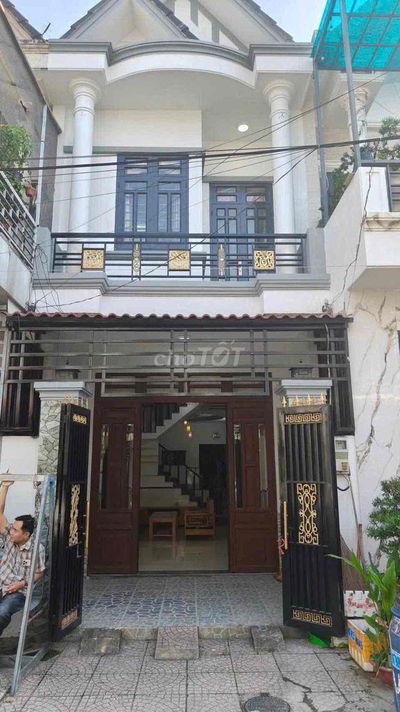 mua nhà đón trét