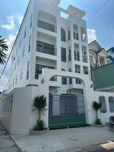 Nhà Mặt Tiền Ở Kết Hợp Làm Văn Phòng Công Ty Q12