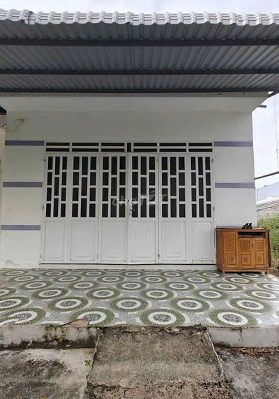 Nhà cấp 4 kinh doanh Tân Thông Hội, 173m2, giá 780 triệu, SHR