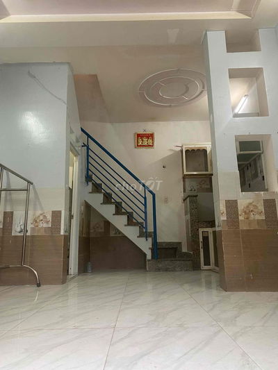 Trệt lầu 4*6; 2pn đg xe tải thông